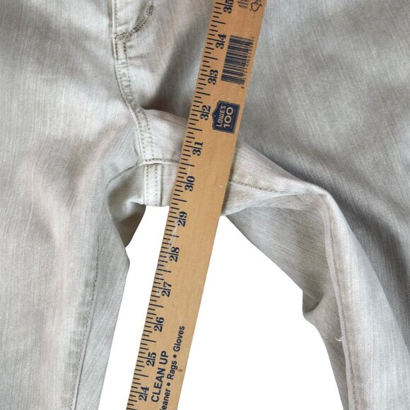 Chico’s Platinum Jeans 2.5 Straight Light Wash Y2K Western Embossed Pockets - Picture 7 of 9